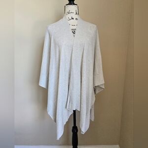 Ann Taylor Poncho Womens OS Off White Shawl Throw Cover Shrug